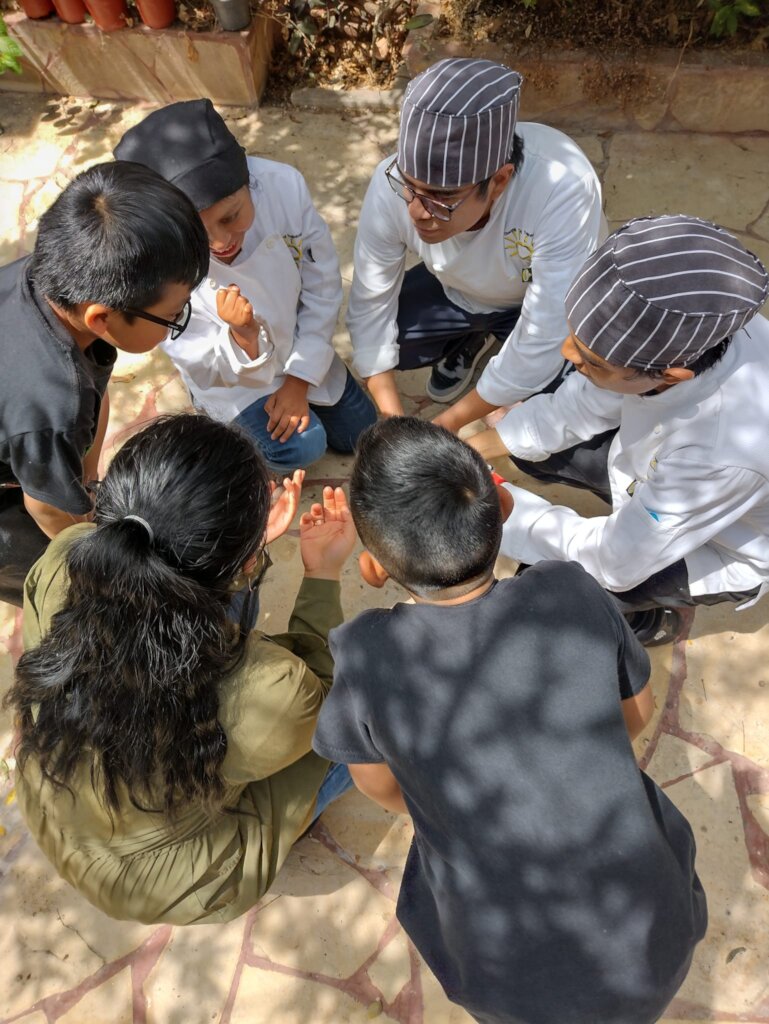 Lifetools for 60 adolescents of Chiapas, Mexico