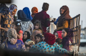 Syrian Kurds fleeing to Northern Iraq