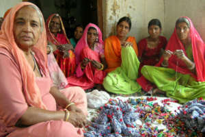 Create Livelihoods for 2000 Women in Rural India!