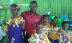 Sunnette Students and Teacher during graduation
