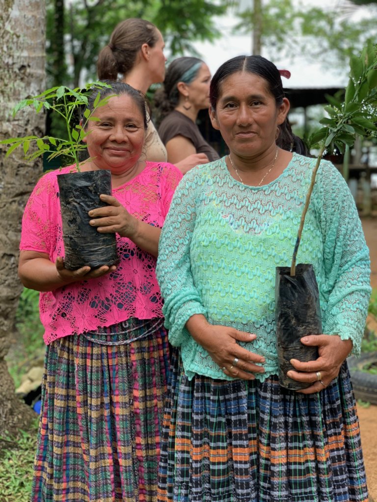 Planting fruit trees for Guatemalan families