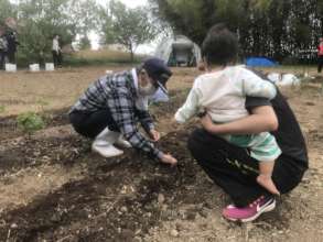 Gardening is also a chance of socialization!