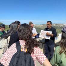 Achvat Amim Learning from Zochrot