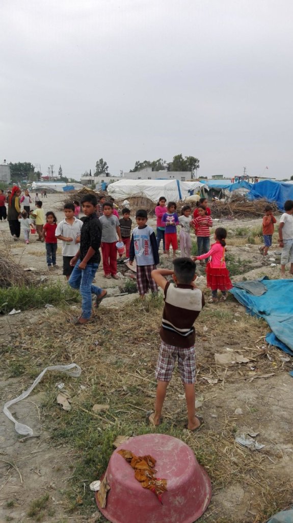 Give warmth to Syrian Refugees this winter!