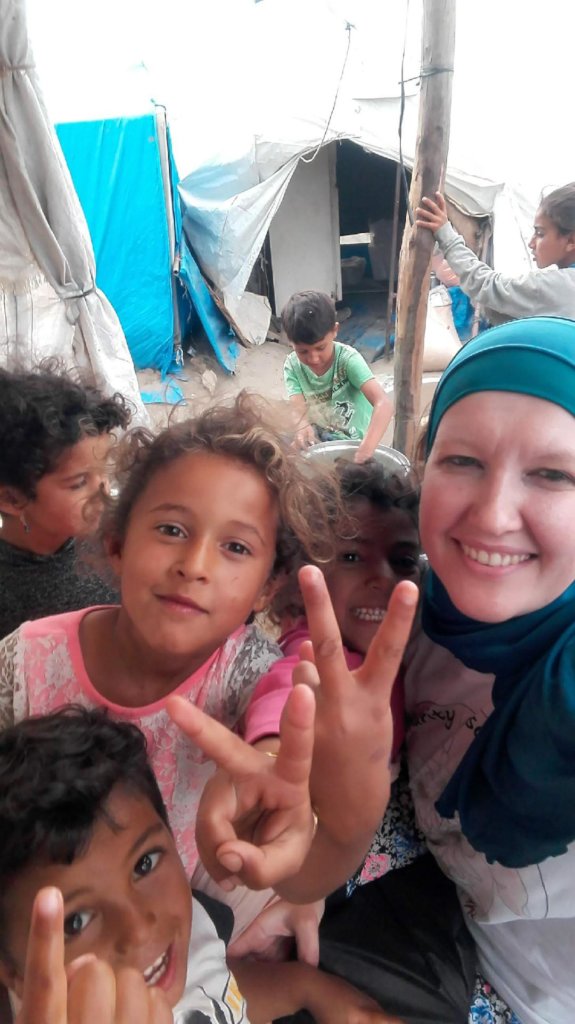 Give warmth to Syrian Refugees this winter!