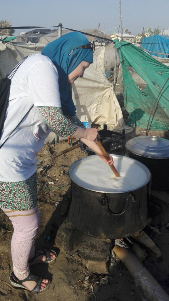 Give warmth to Syrian Refugees this winter!