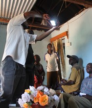 Hanging a solar light