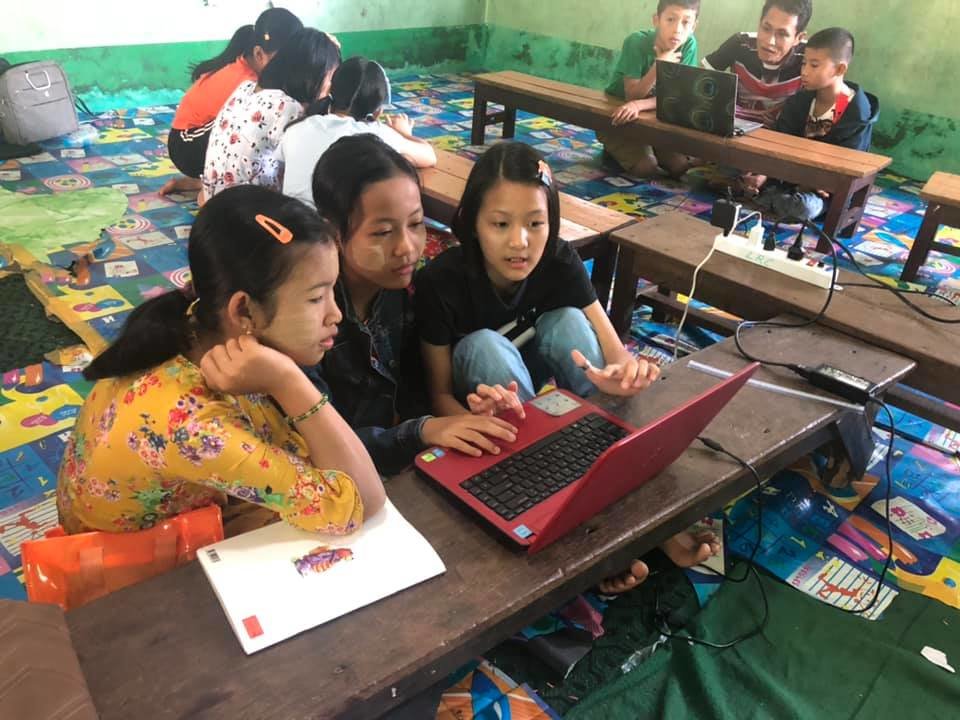 Students in Hpa-an