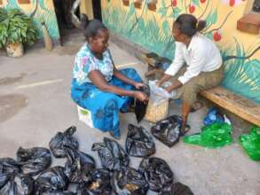 Packing food rations