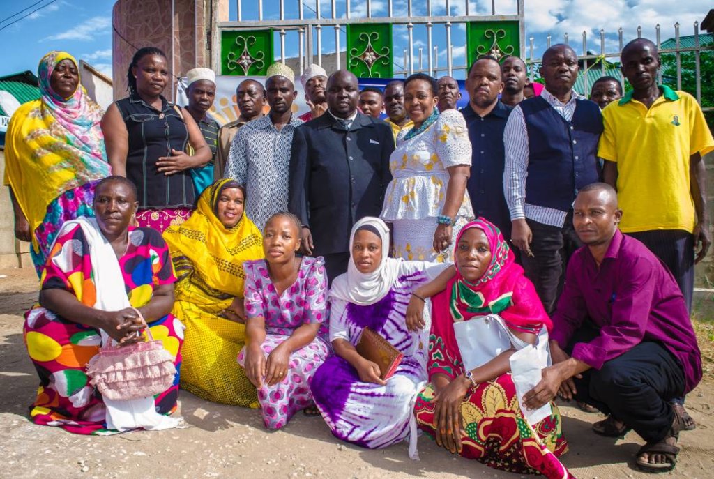 TRAINING PROGRAM FOR COMMUNITY DEVELOPMENT OFFICER - GlobalGiving