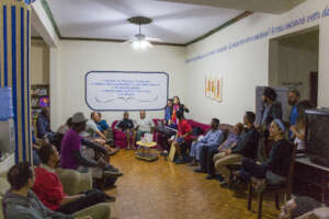 In Casa CL, receiving visitors