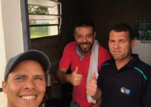 Wayne teaches new residents the art of the kitchen