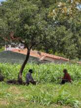 Bonifacio and Tuany, CL psicologist at the CL Farm
