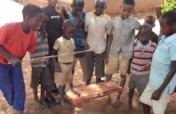 Help the School Children Touch Computer's Keyboard