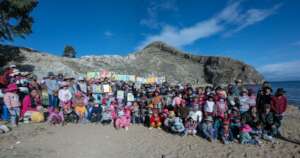 Help Bolivia celebrates turning 5 on the beach!