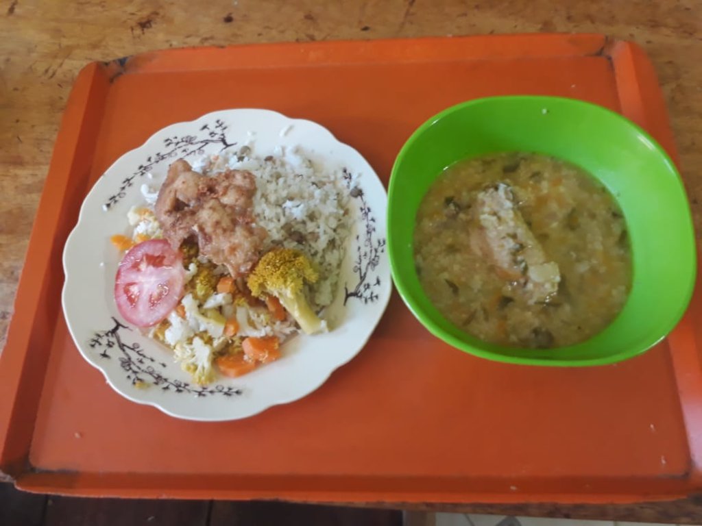 Feed and educate children in El Alto, Bolivia