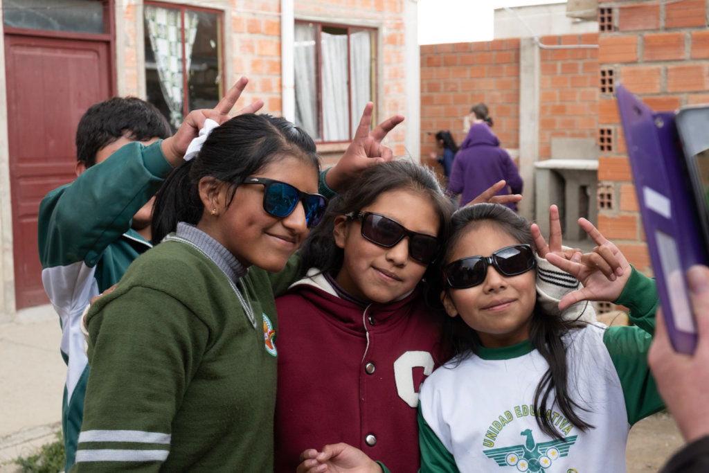 Feed and educate children in El Alto, Bolivia