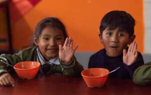 Feed and educate children in El Alto, Bolivia