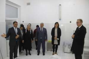 donors witnessing the renovated operating theater