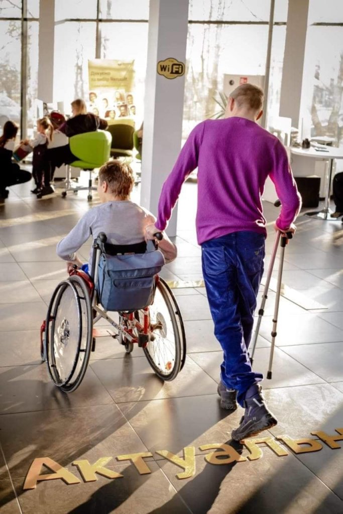 Help Mykolaiv and Batumi youth with disabilities