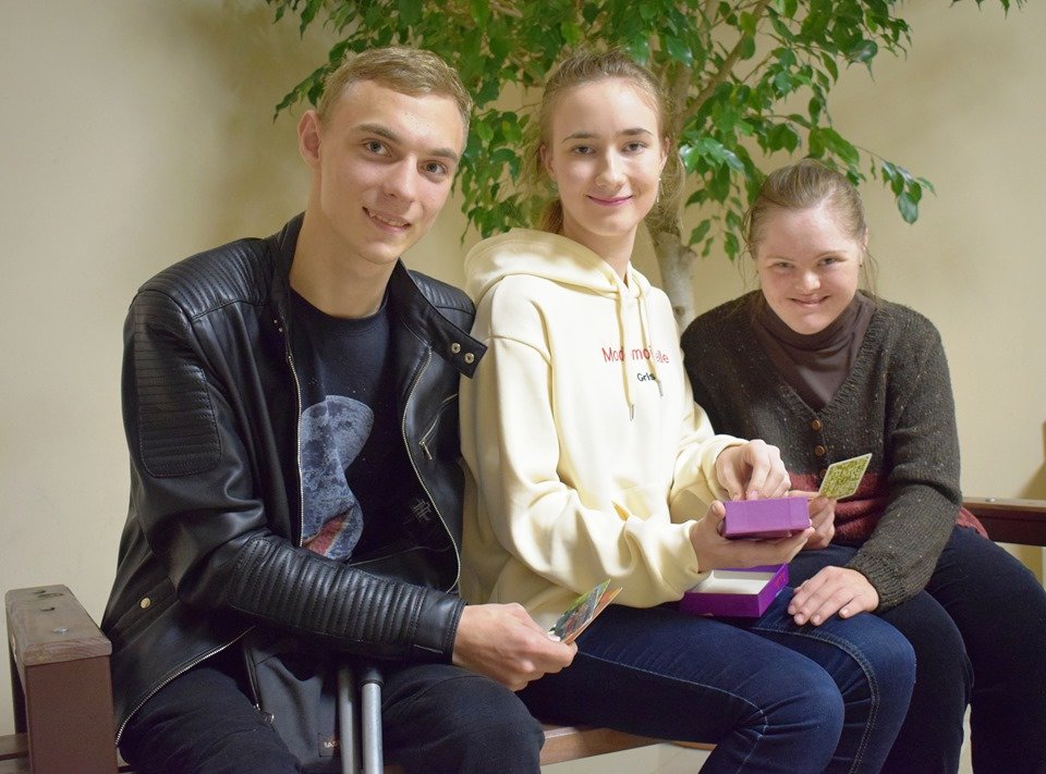 Help Mykolaiv and Batumi youth with disabilities