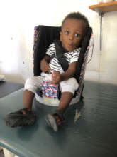 Children's chair fabricated by FONTEN staff