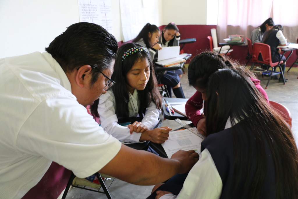 Join the movement for fairer education in Mexico