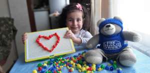 Mia uses her creativity to thank you!