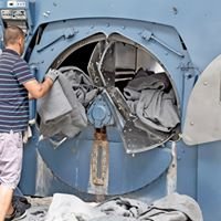 Help Provide Clean Clothes & Bedding for Refugees