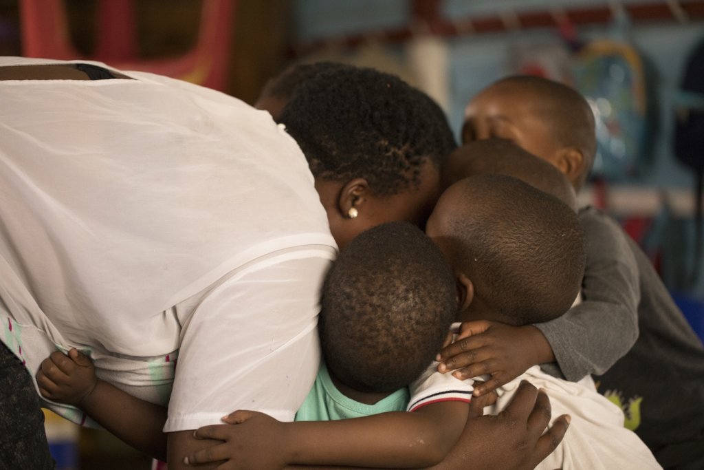 Support 500 vulnerable South African children