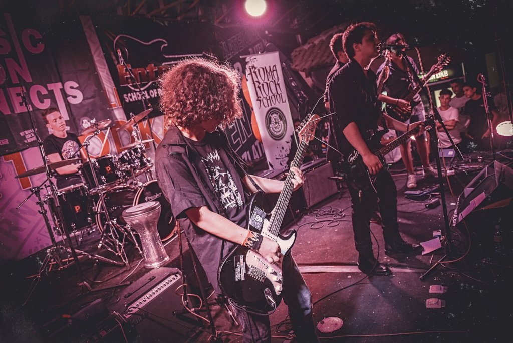 Help music connect youth in divided Kosovo