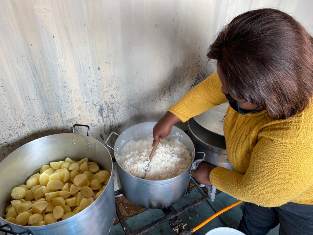 Help Feed Hungry Children in South Africa