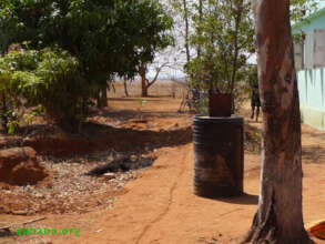 The oil drum repurposed for charcoal carbonization