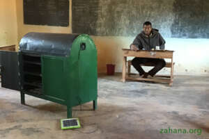 An innovative fruit and vegetable dryer