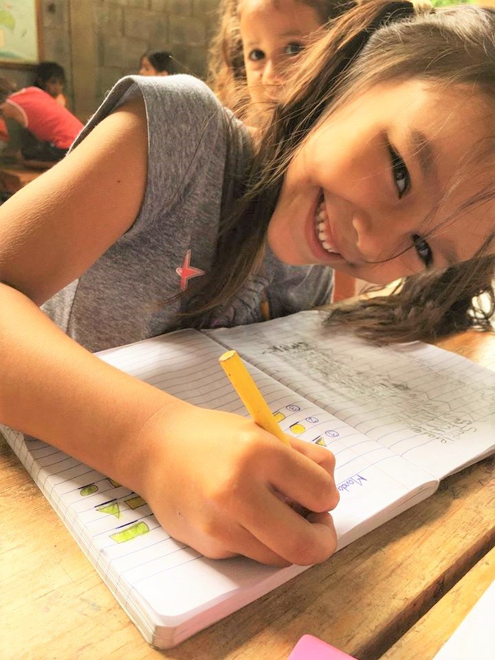Give Bilingual Education to Children in Nicaragua