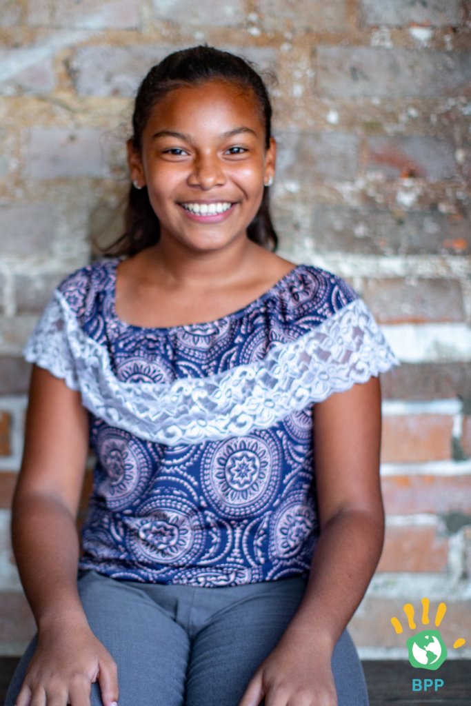 End Poverty for 5 Students with Big Dreams!