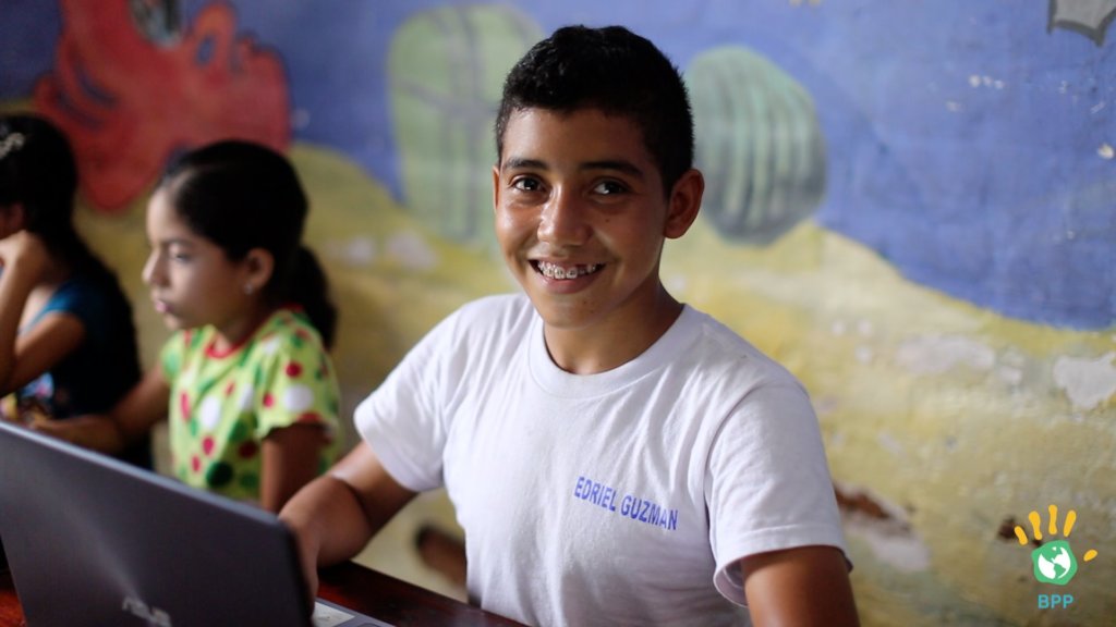 End Poverty for 5 Students with Big Dreams!