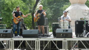 Meliza Hernandez playing in El Chorro square
