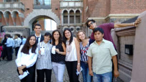 Cimientos Graduates on Obamas event