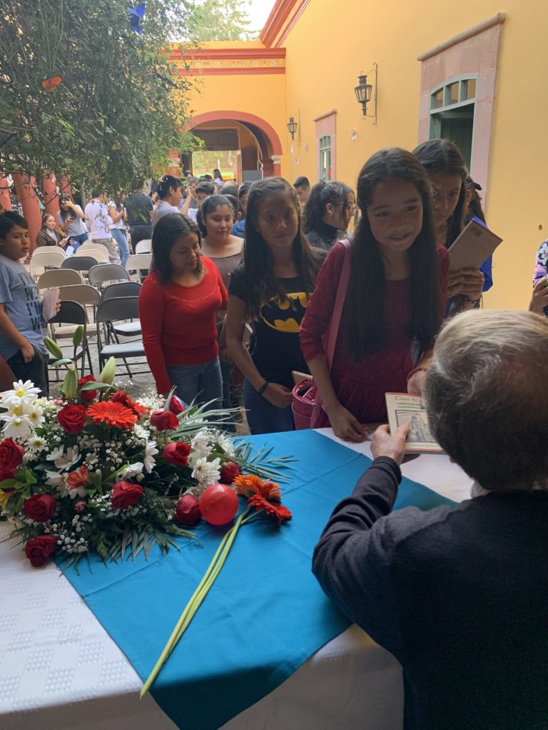Big Reads in Mexico with 1,200 kids for 2020
