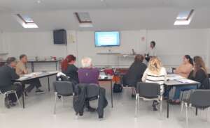 Delivering training about accessing rights online