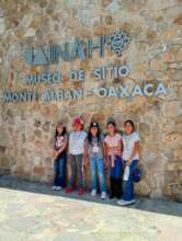 La chicas de taller II en el museo