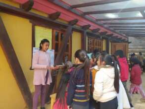Ensenando a los ninos pequenos de Ananda