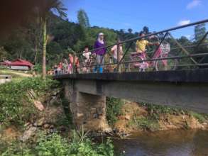 Primary students go to the school