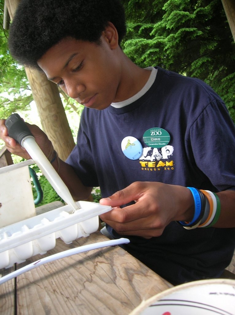 Teens Teach Kids to Care - Zoo Animal Presenters