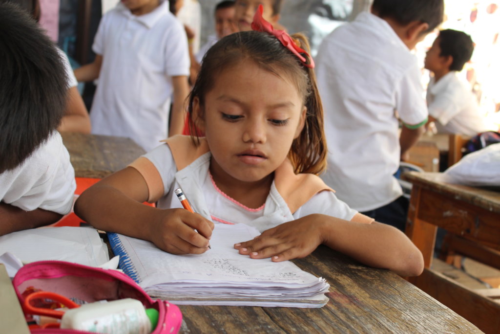 School dining room for 286 children in Oaxaca