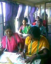 Fashion Designing through B-School on Wheels