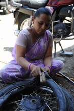 Uma Chavan- Two/Four Wheeler Repairer