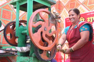 Sanjana running her sugarcane juice center