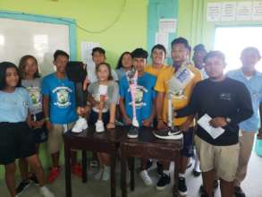 Biology students made prosthetic limbs